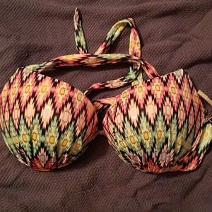 ❌SOLD❌ Victoria's Secret The Gorgeous bikini top 36D
